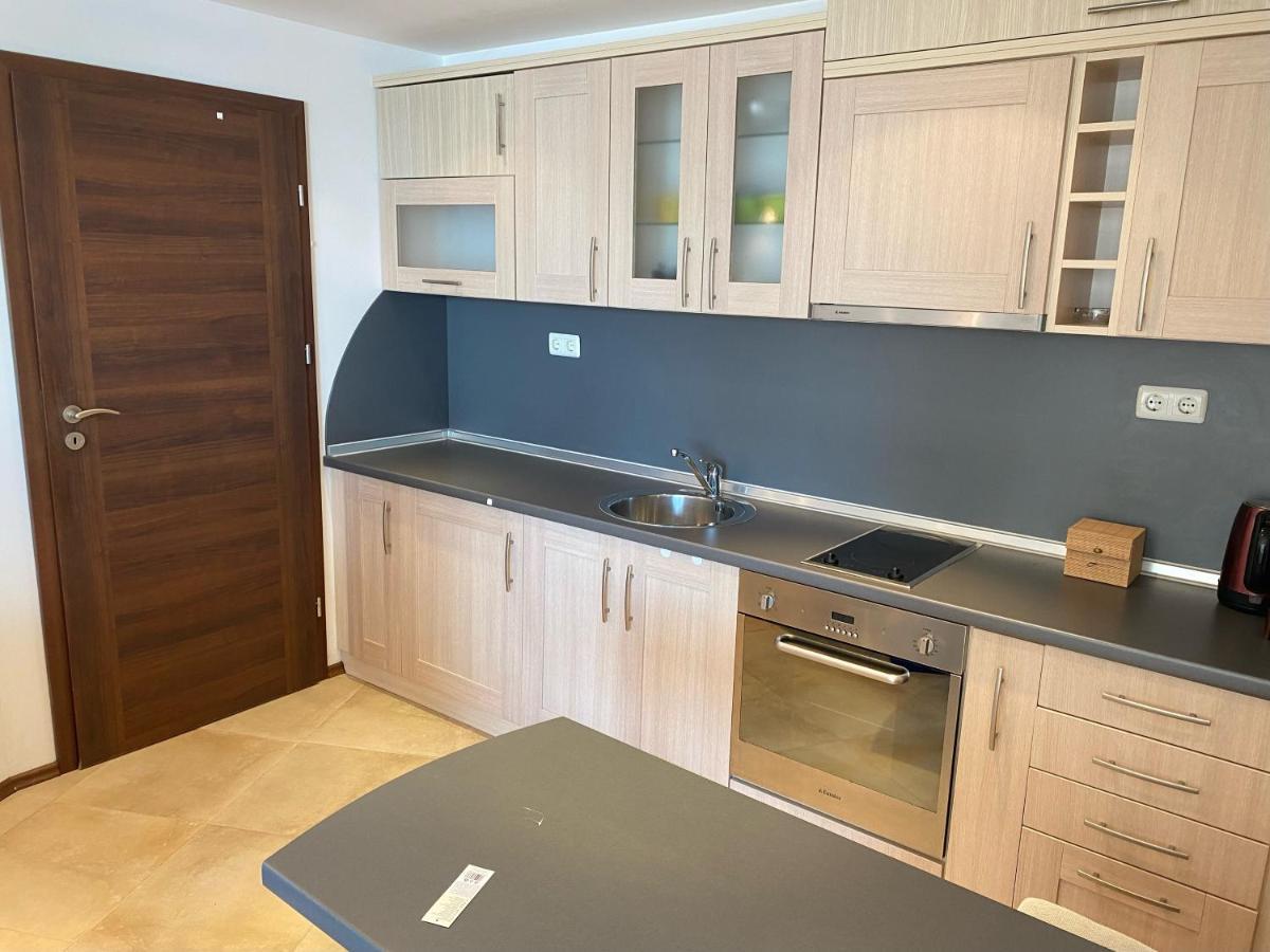 Port Balchik Apartment Экстерьер фото