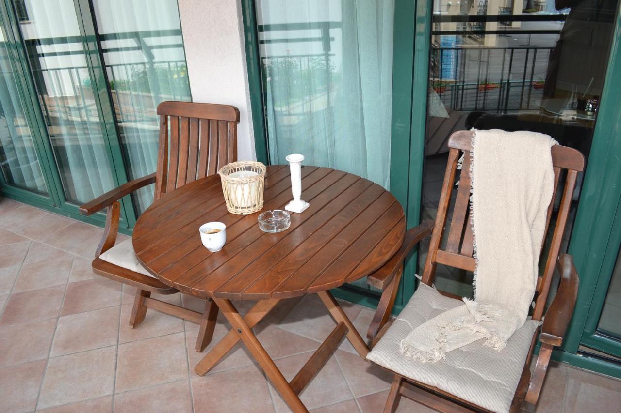 Port Balchik Apartment Экстерьер фото