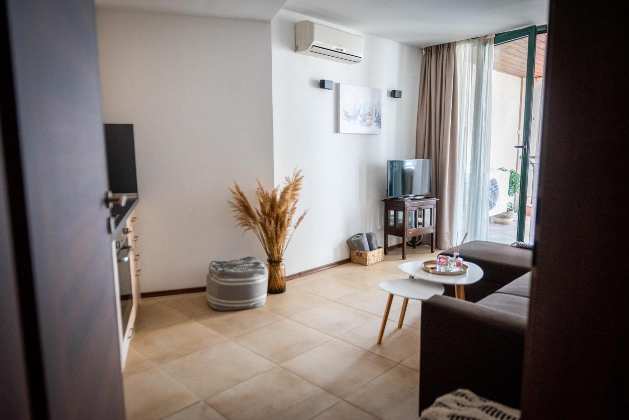 Port Balchik Apartment Экстерьер фото